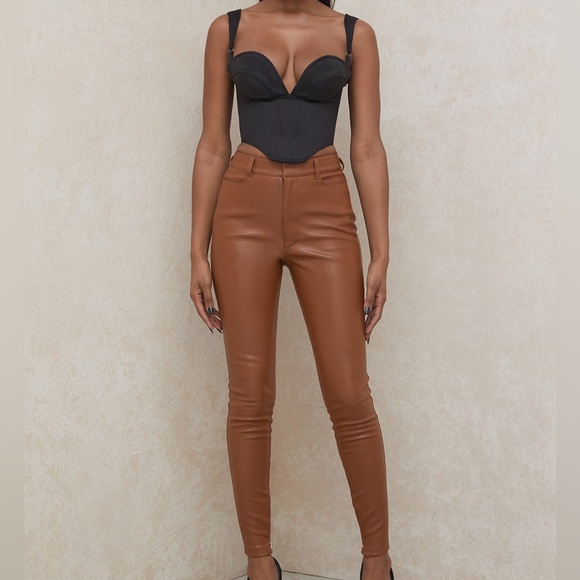 House of CB - Cora - Tan Vegan Leather Trousers - Size Large - Fits 10/12 - Picture 1 of 5